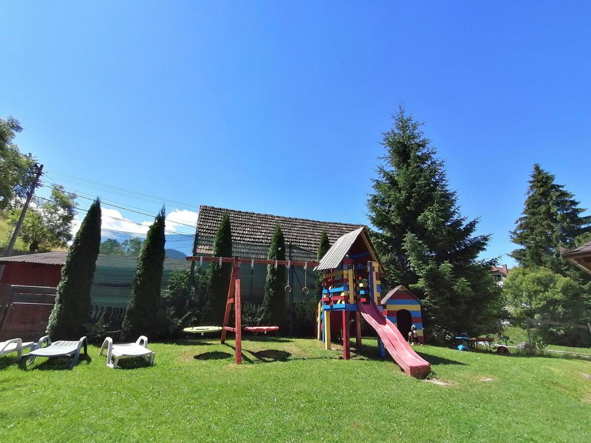 Pensiunea Dealul Frumos ブラン エクステリア 写真
